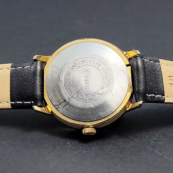 Vintage Timex Marlin Mechanical Gold-Tone Day-Date Watch – Serviced, New Strap, - Picture 5 of 6